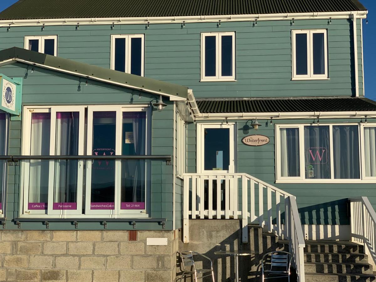 The Waterfront Boutique Hotel Stanley Exteriör bild